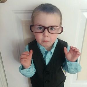 Meet your Posher, Sandy